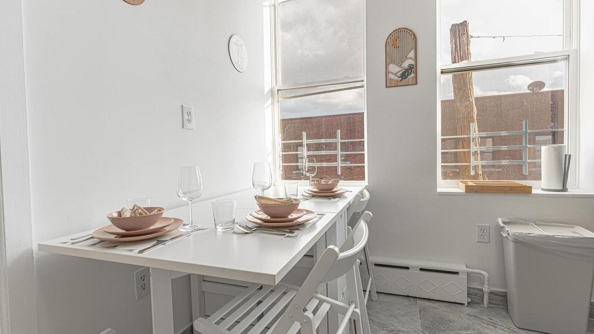 Modern 2br Near Laguardia & Subways