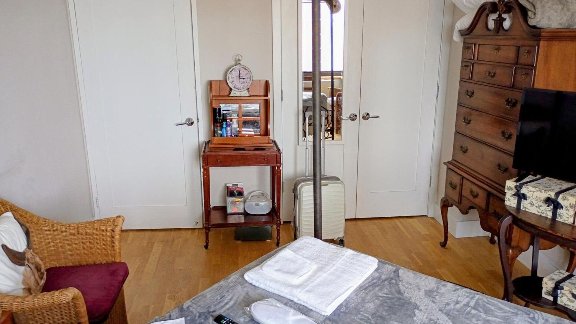 Homestay In Nyc Steps Away From Park