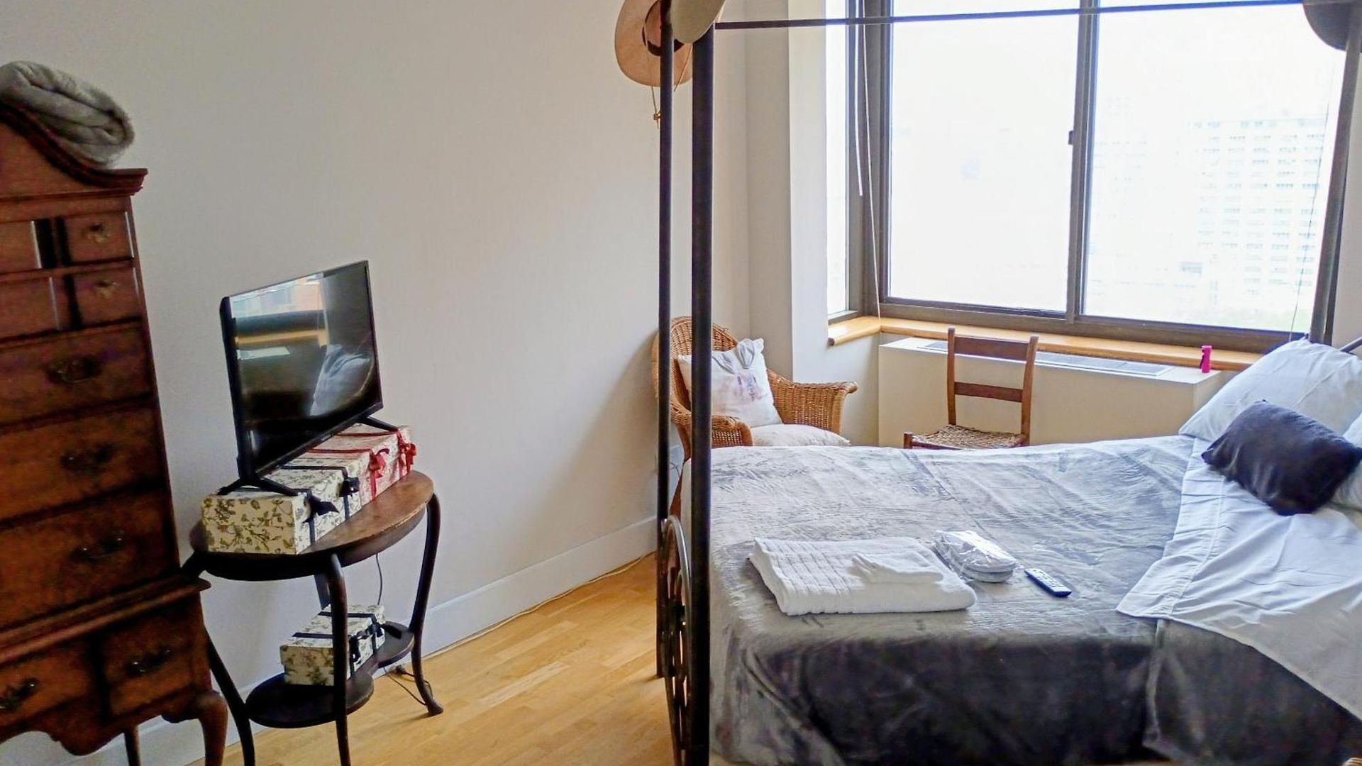 In Nyc Steps Away From Park Homestay New York