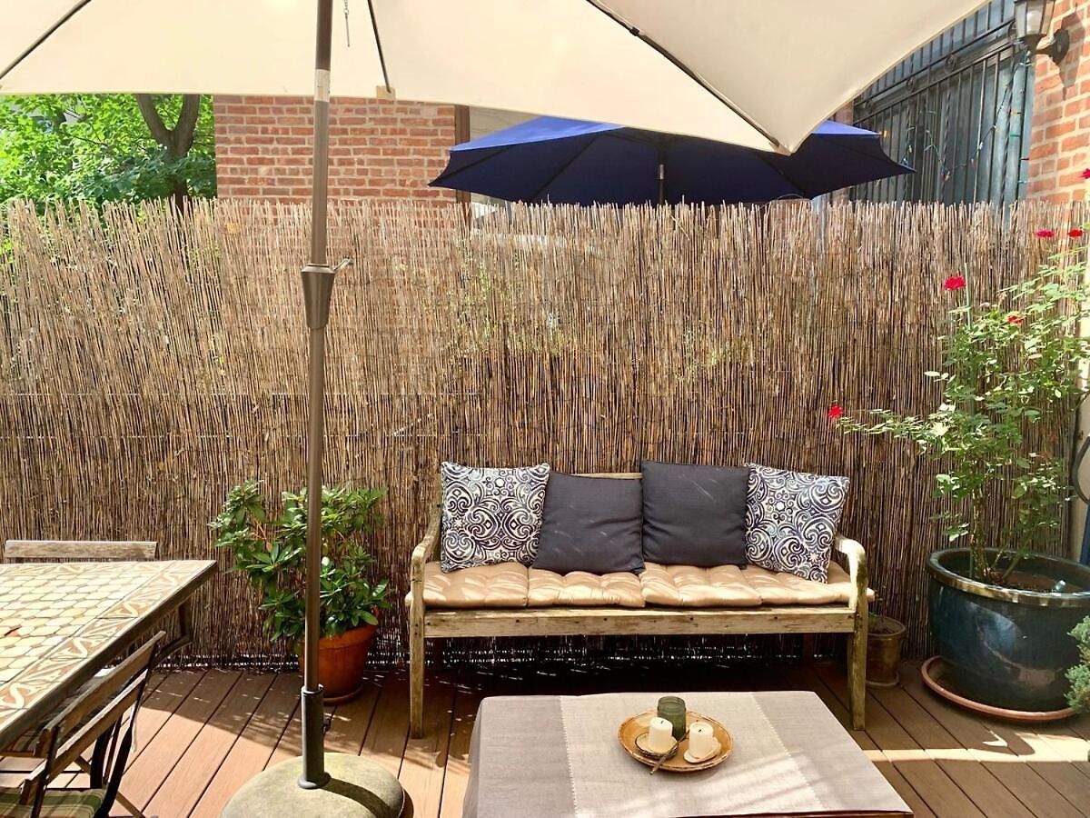 Lovely Brownstone In W Harlem 4 Bdr 3 Bath Garden *