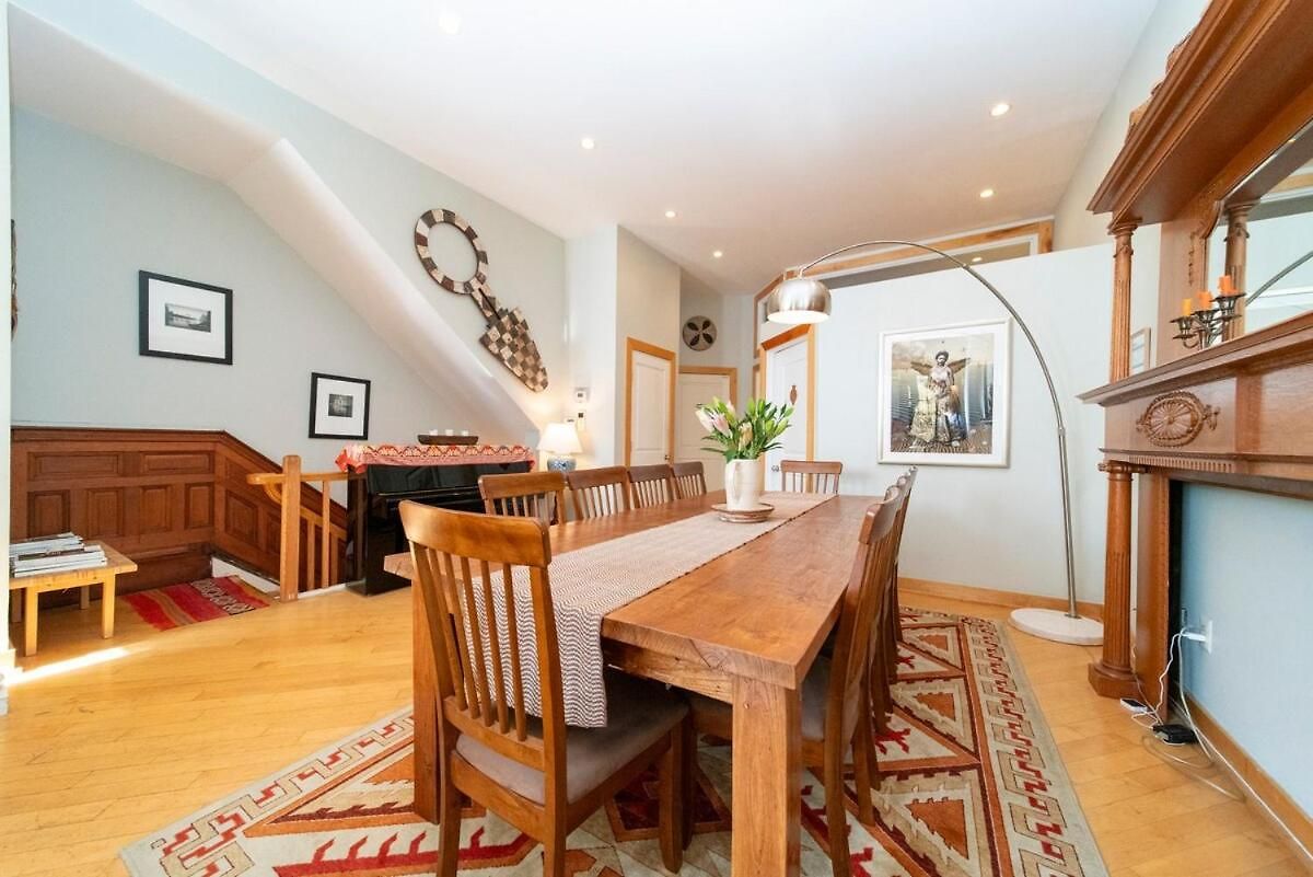Lovely Brownstone In W Harlem 4 Bdr 3 Bath Garden *