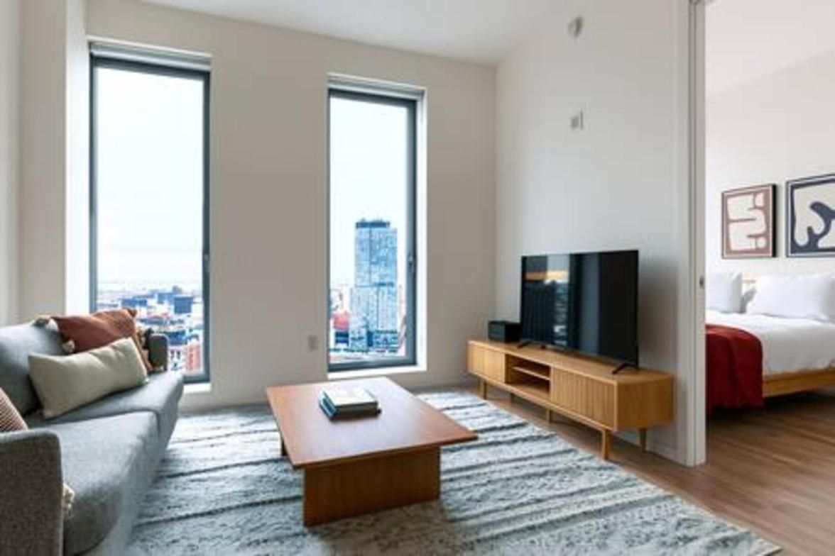 Modern 1br At The Axel Full Amenities New York
