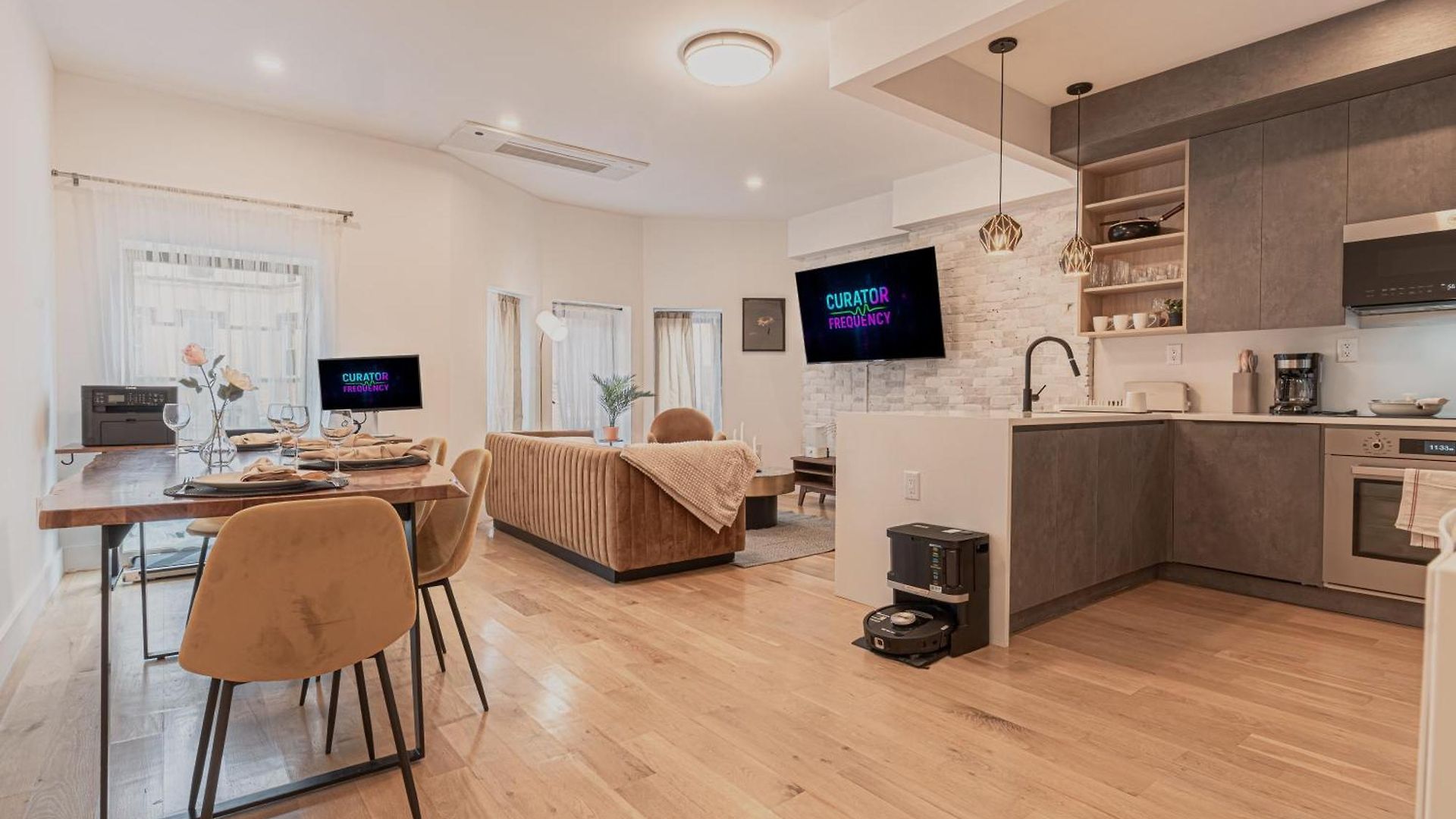 Apartment Spacious And Stylish 2bd With Washer Near Train