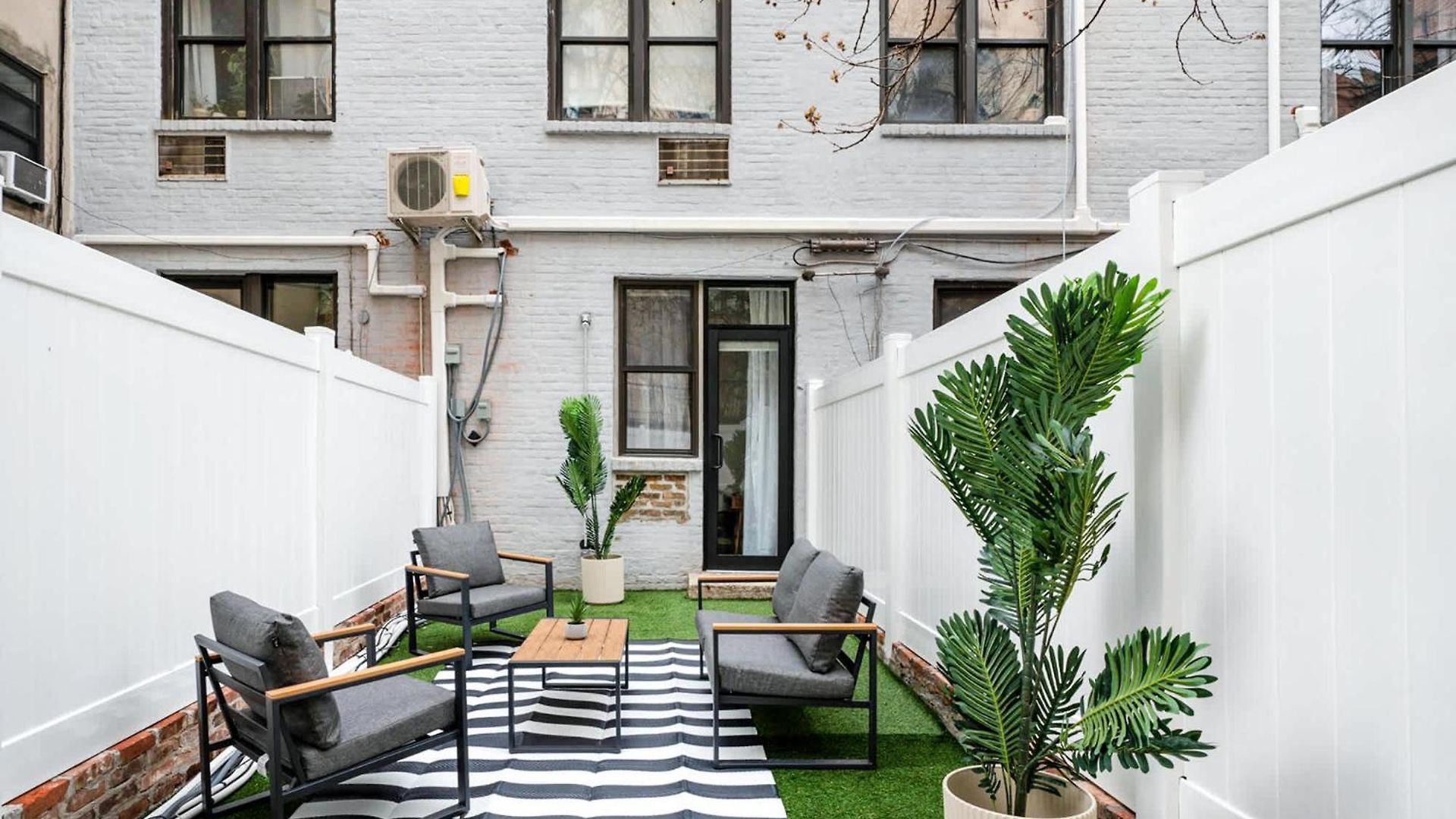 Apartment 14-b Sleek Modern 1br W Outdoor Space Union Square Wd In Unit New York
