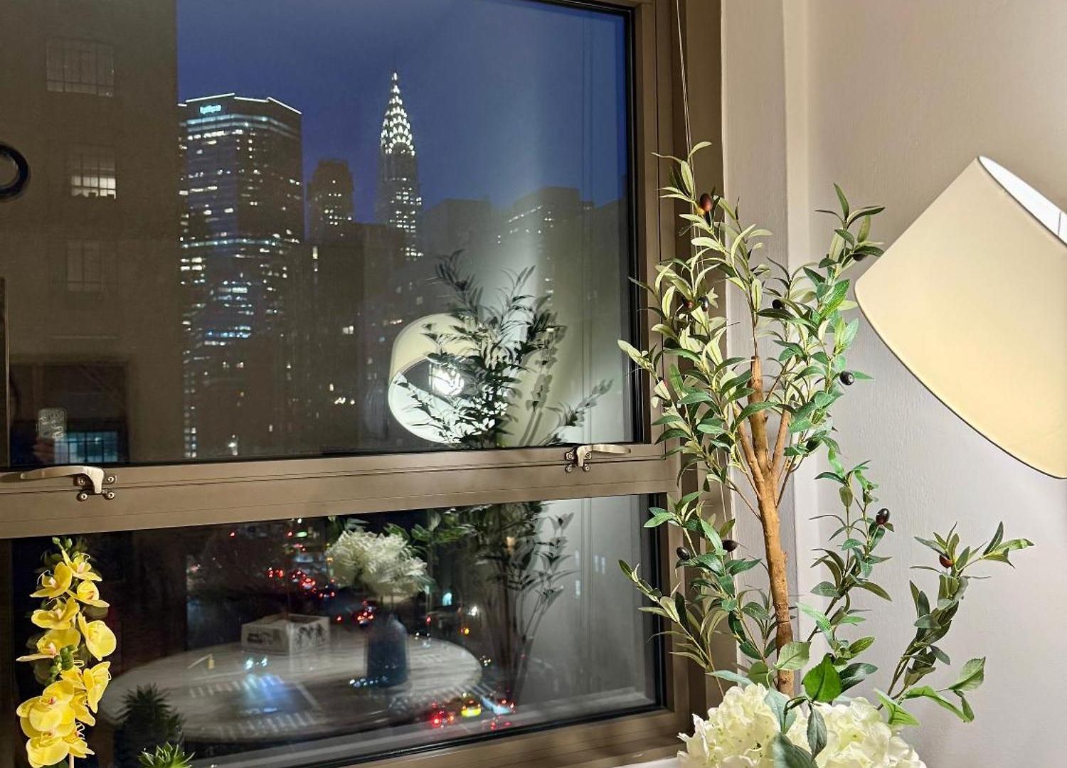 Midtown Park Ave Spacious Charming Gem Chrysler View Corner *