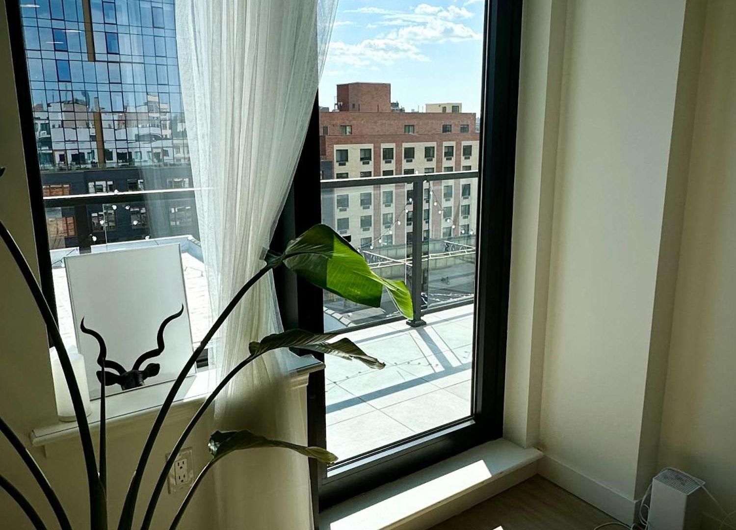 Apartment Convenient Spacious Bright New Modern Penthouse 3br2ba Balcony *