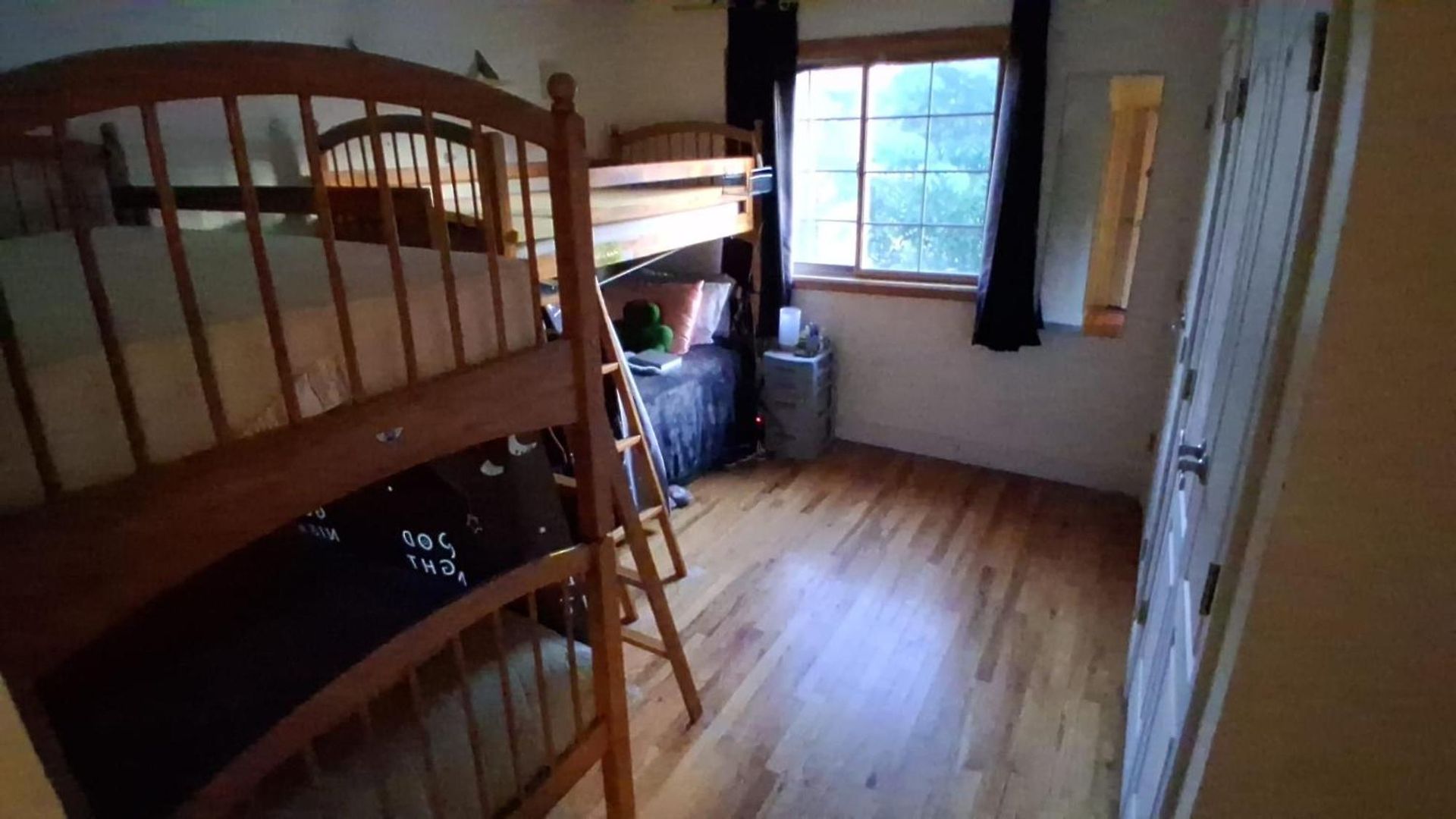 Apartment Cozy 20 Minute Train To Midtown Manhattan *