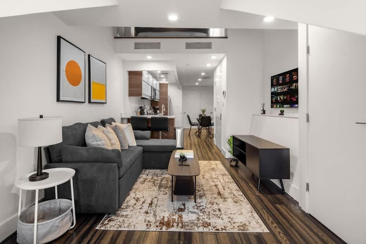 Family-friendly Nyc Retreat Walk To Seaport Apartment *