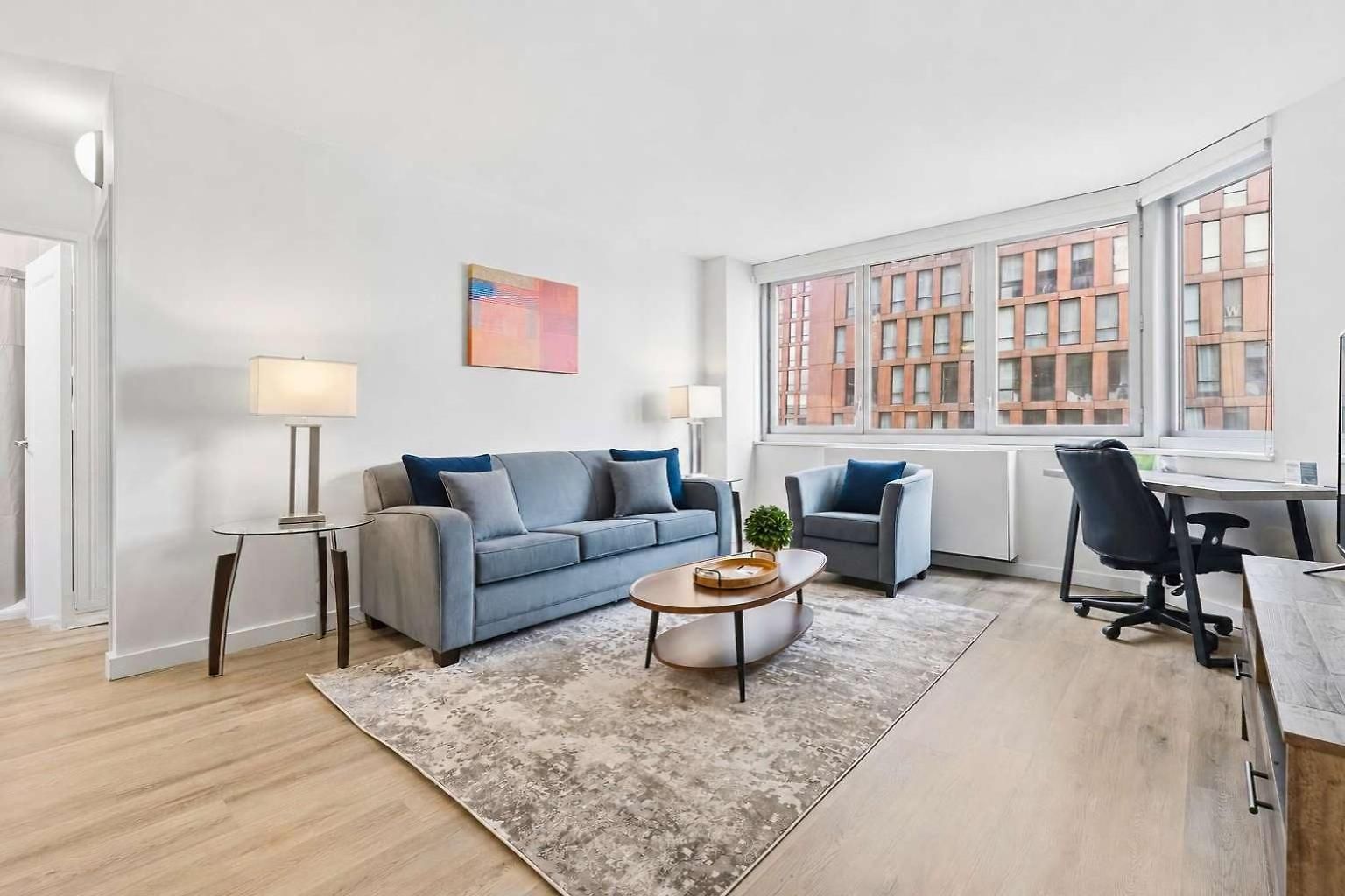 Apartment Spacious In Murray Hill
