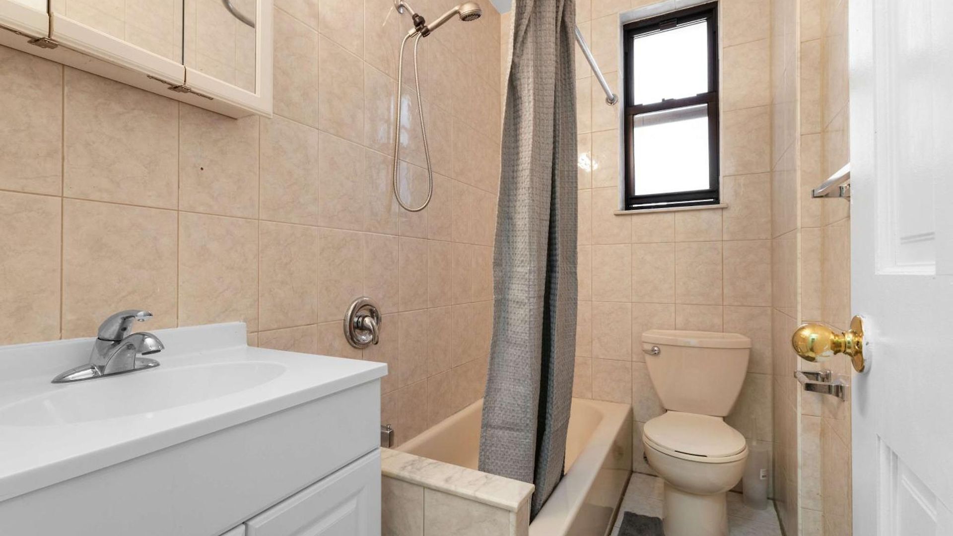 Fully Furnished 1br In Sunnyside - Near Subway