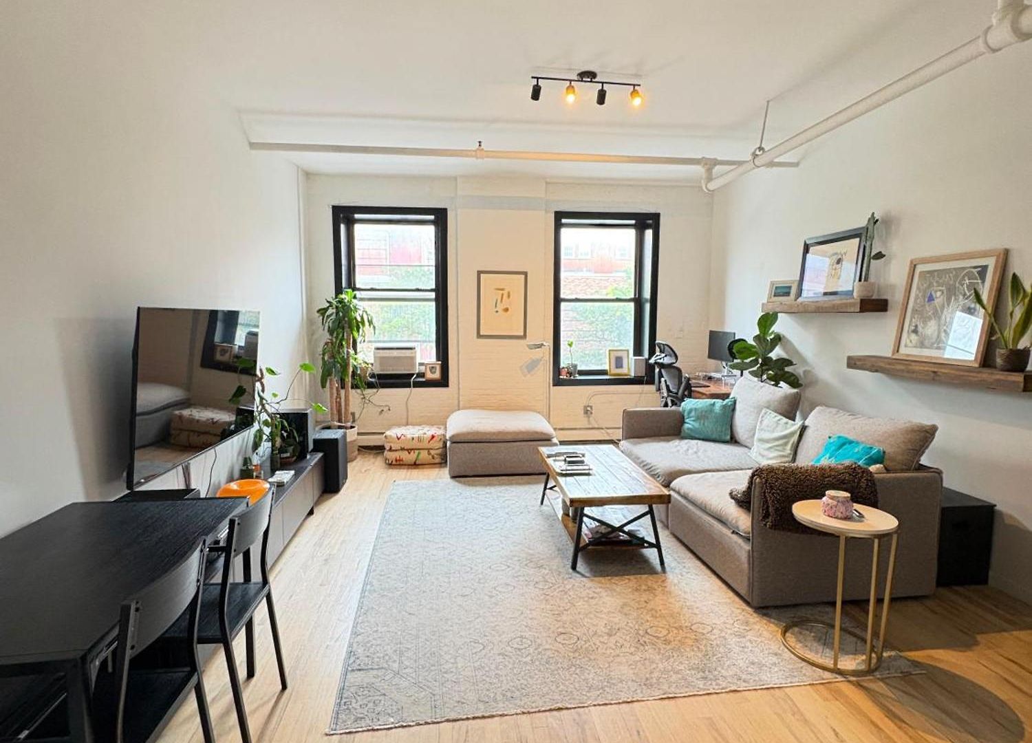 2br Williamsburg Urban Retreat New York