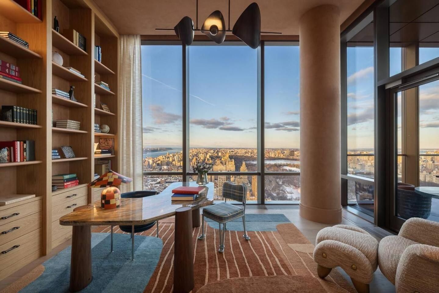 The Tower 4 Bedroom Views Of Park Apartment *