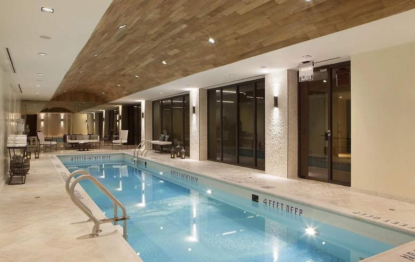 Rove Travel - Marmara Place 1802 - Luxe Apartment New York