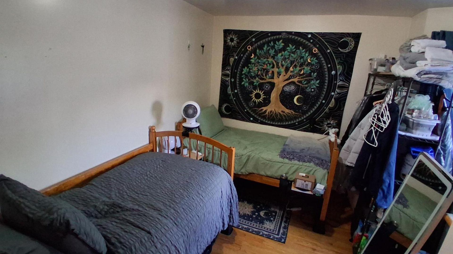 Cozy 20 Minute Train To Midtown Manhattan Apartment New York