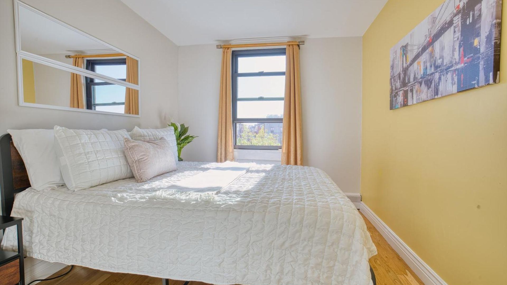 Apartment 3Br Brooklyn Flatbush King Bed, 2 Queens 5 Min To Kings Theatre