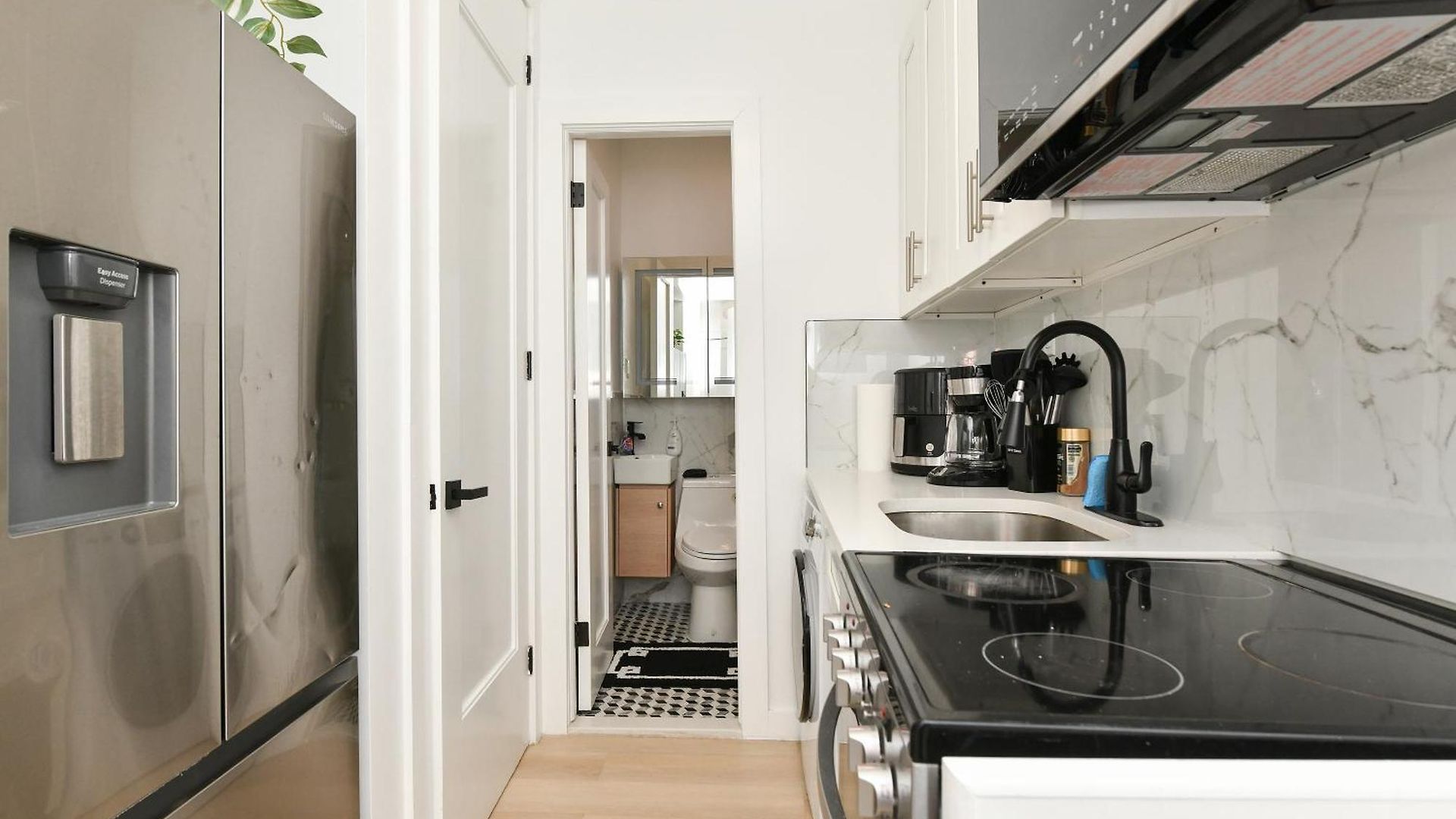 Elegant 2 Bedroom Retreat Near Park New York
