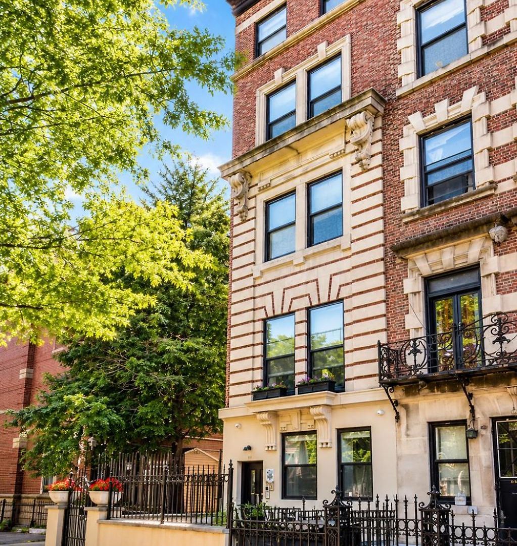 Stylish Harlem Duplex With Private Patio Near Park * New York