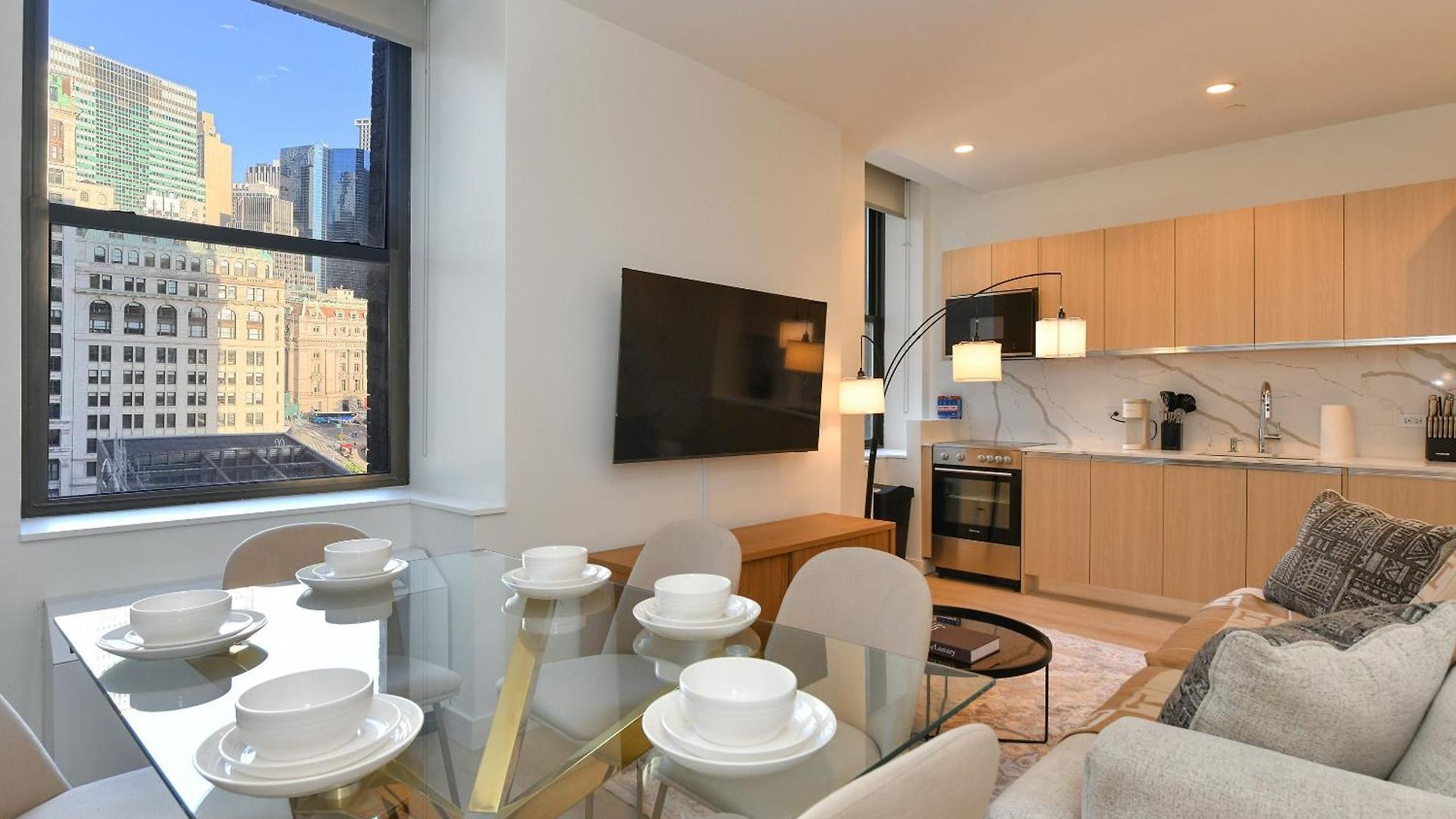 Urban Escape Bright 2br 2ba In Fidi Apartment