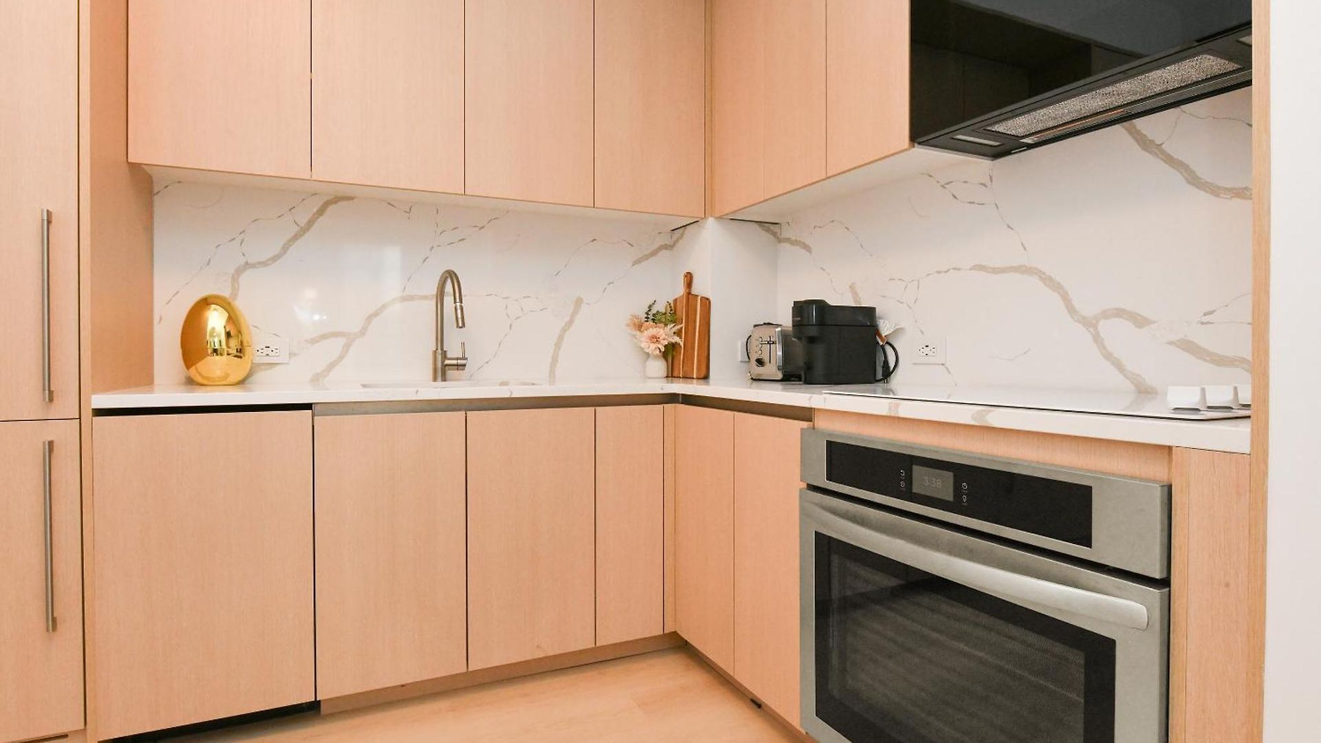Luxury In Downtown Manhattan Skyline Views New York