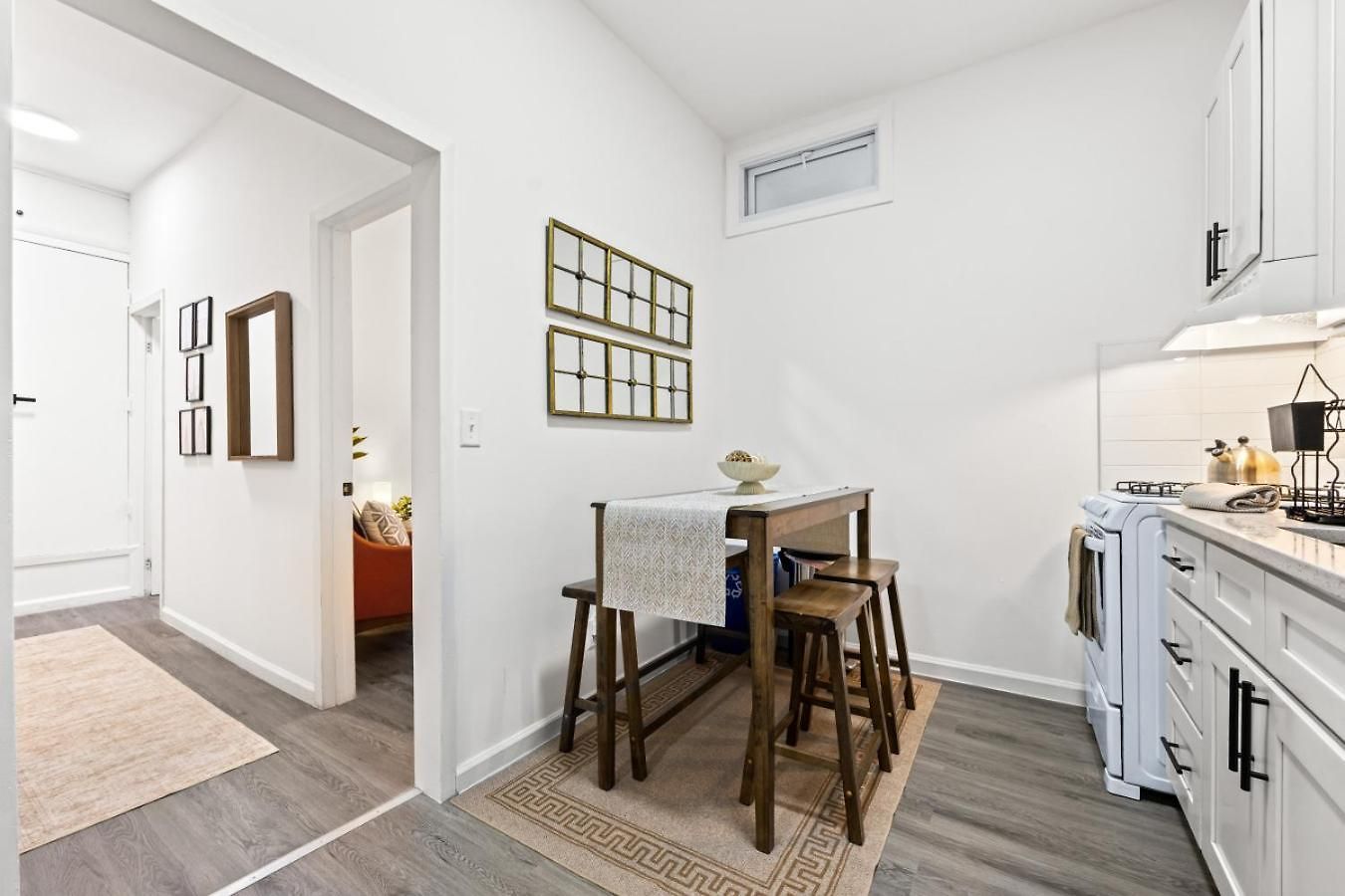 Apartment Sleek 2br In Times Square