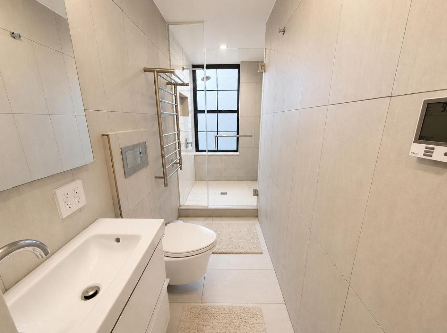 Apartment L.e.s 2bd Wd Air Heated Floors