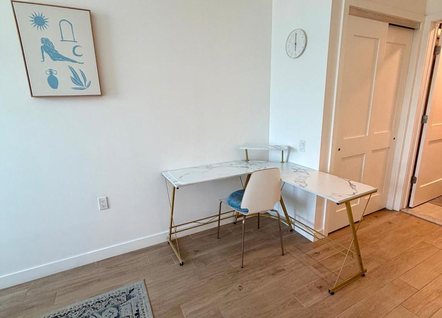 Convenient Spacious Bright New Modern Penthouse 3br2ba Balcony New York