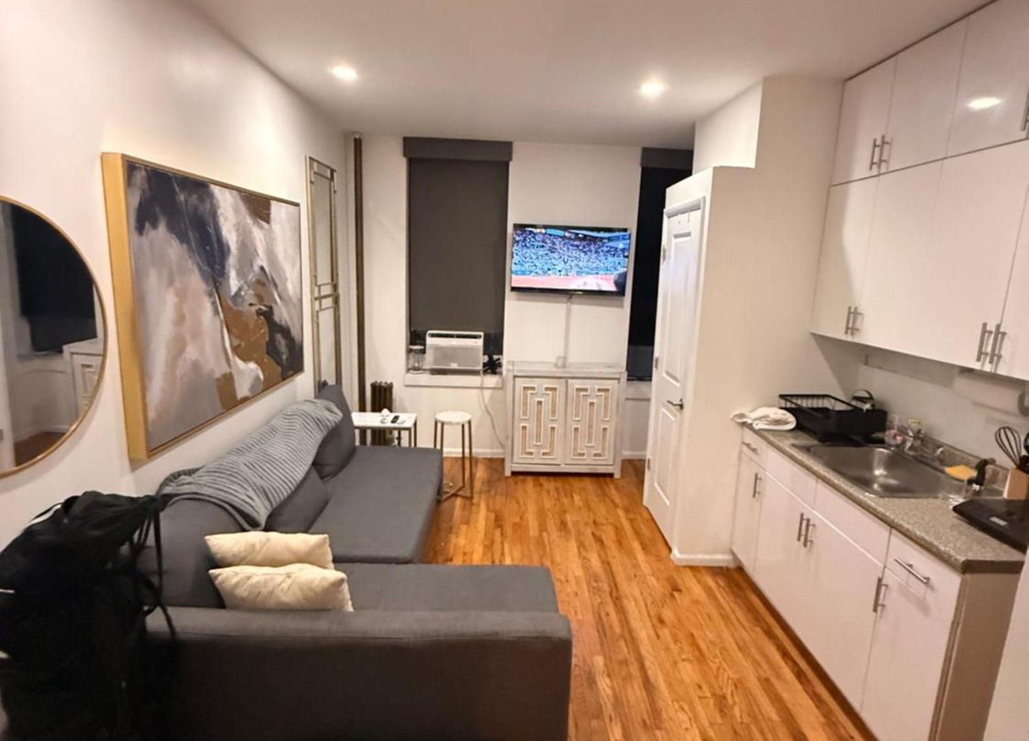 Midtown West Apartment
