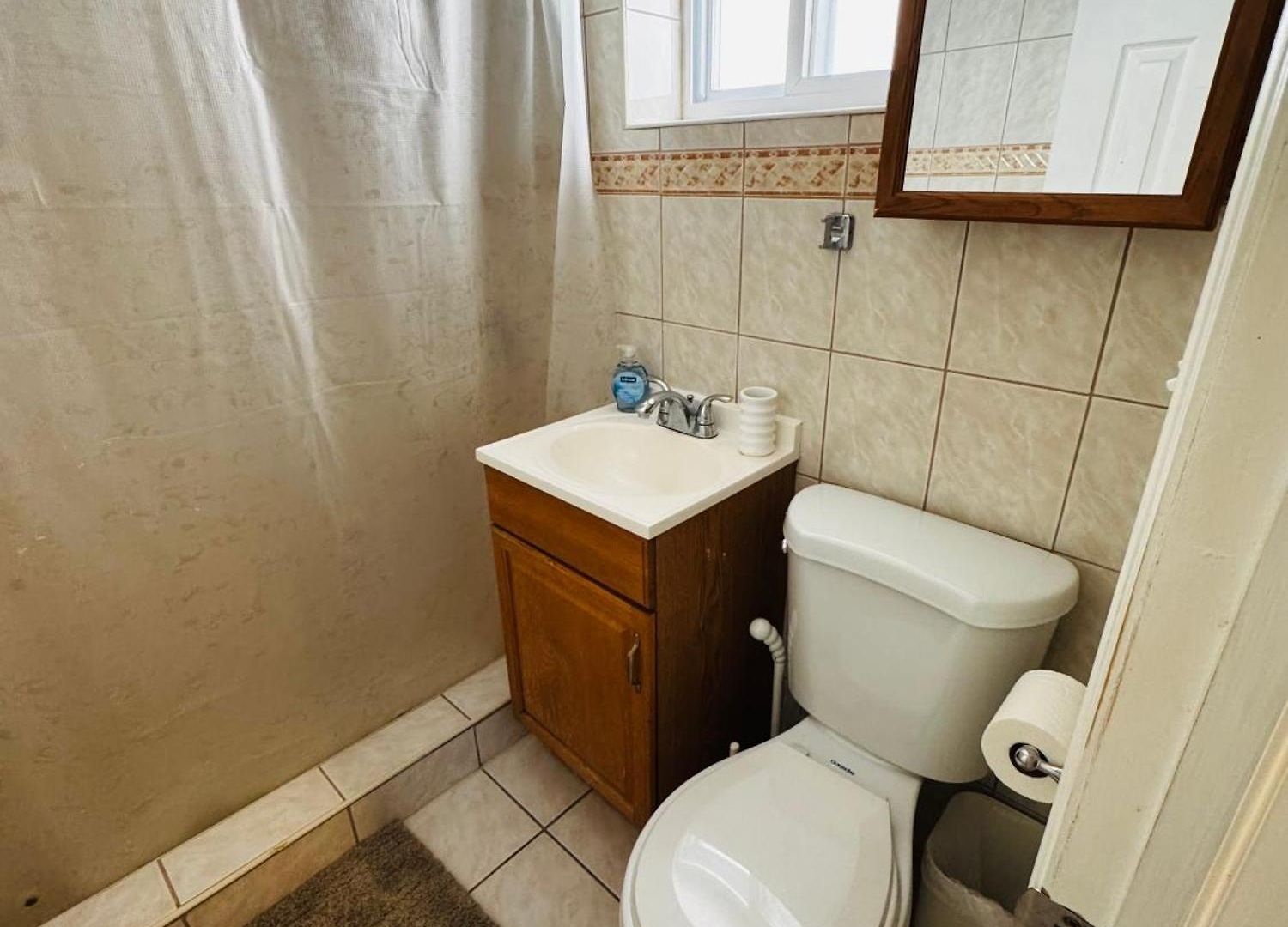 Queens Nyc Private One Bedroom Bathroom Kitchen Apartment New York