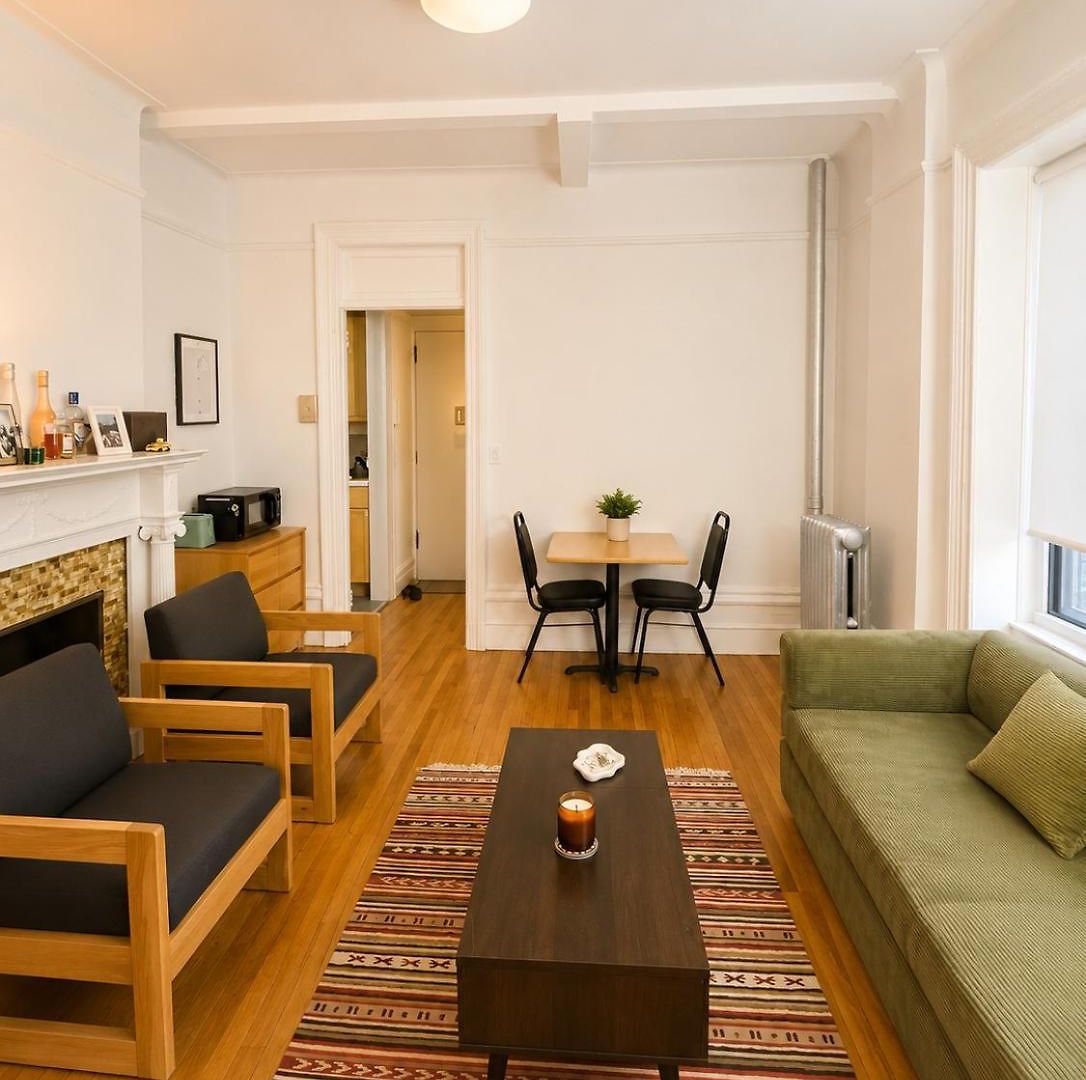 Bright Columbia Retreat - Walk To Campus & Riverside Park *