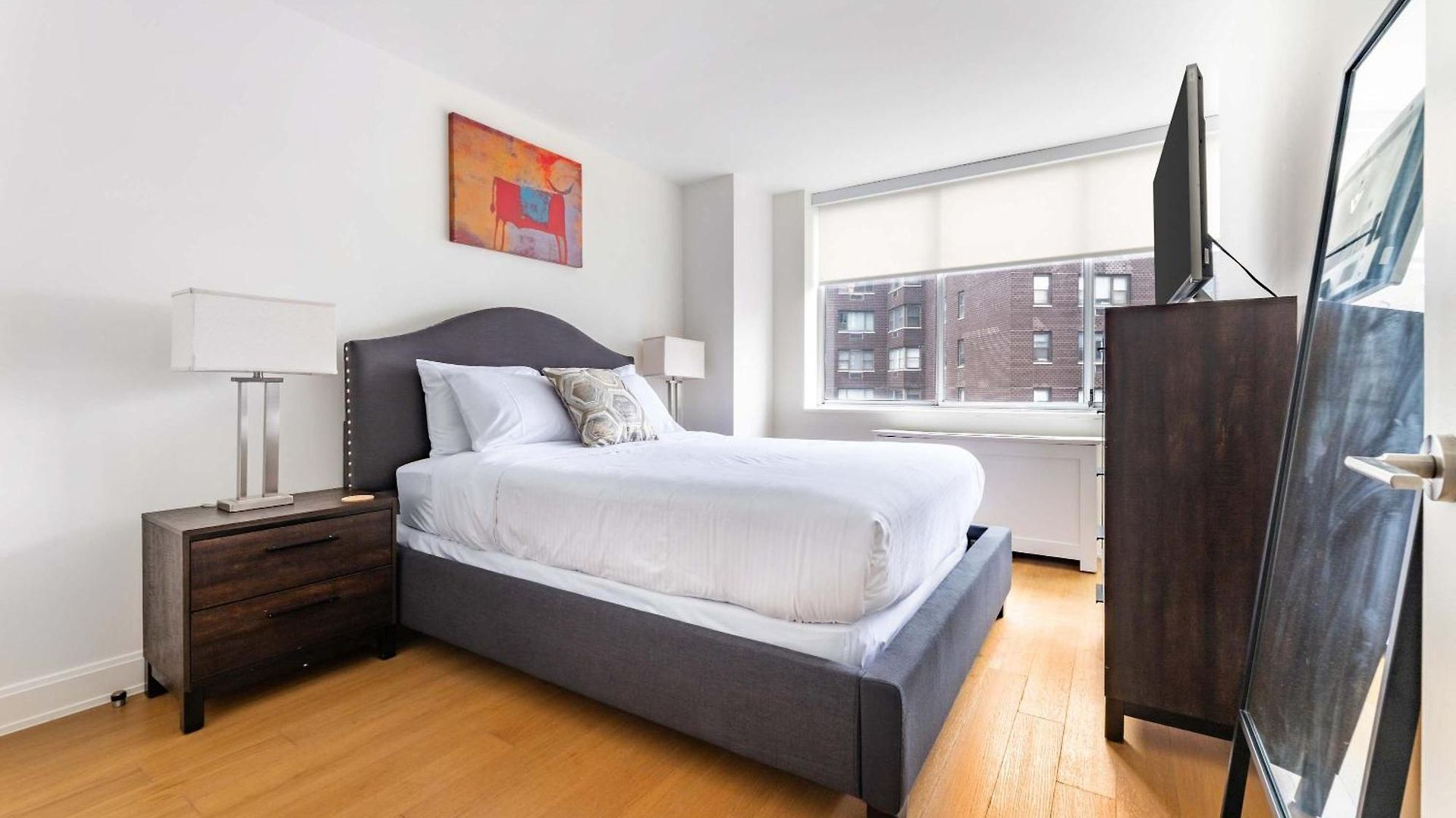 Apartment Luxury 1br With Rooftop Gym & Laundry