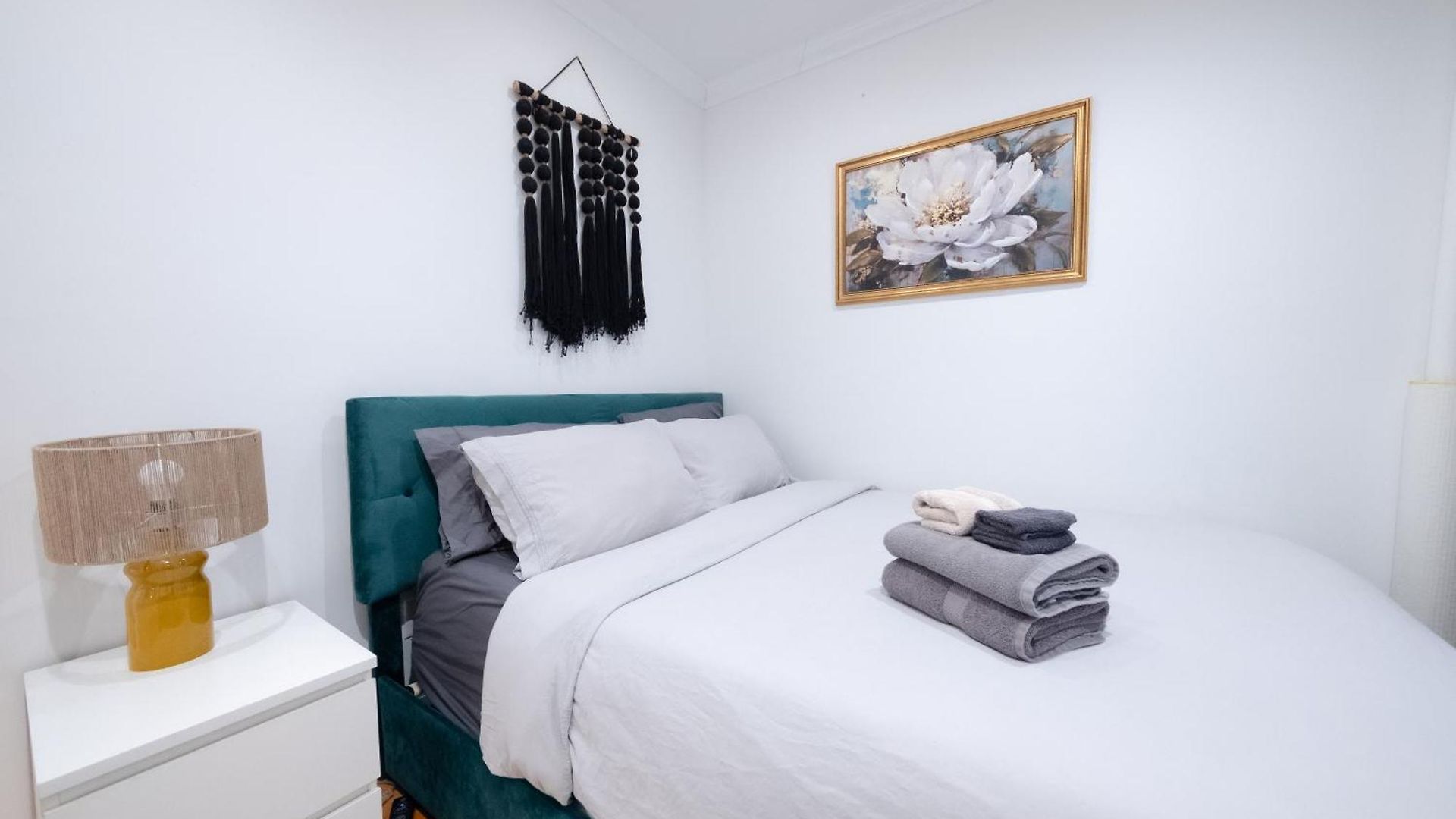 Apartment 2 Bedroom With Wd Near Park