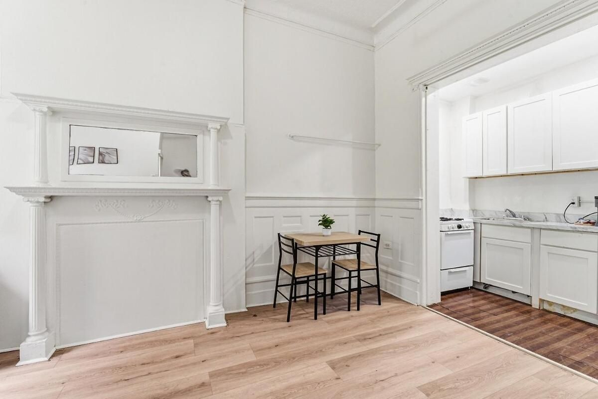 Apartment Spacious Washington Heights Near Transit