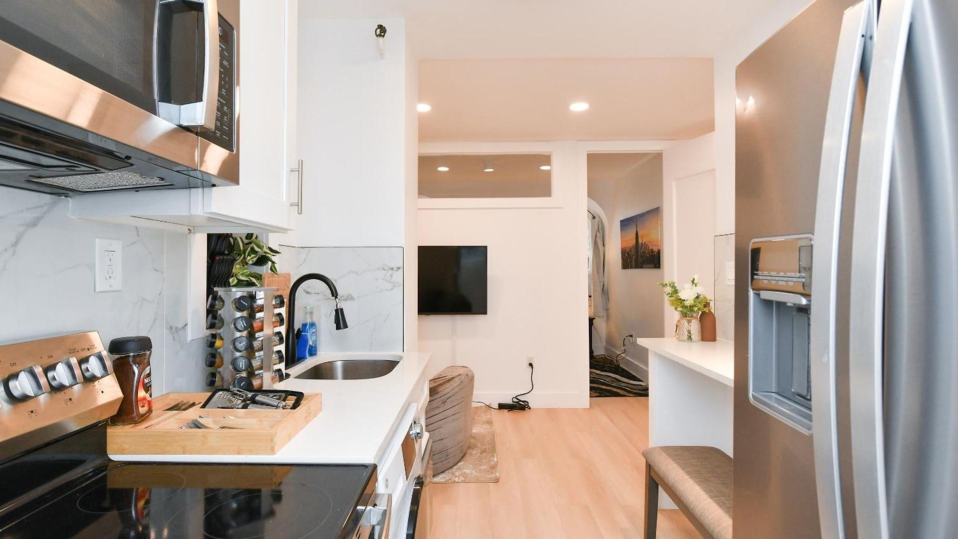 Chic 2br Steps To Park Apartment New York
