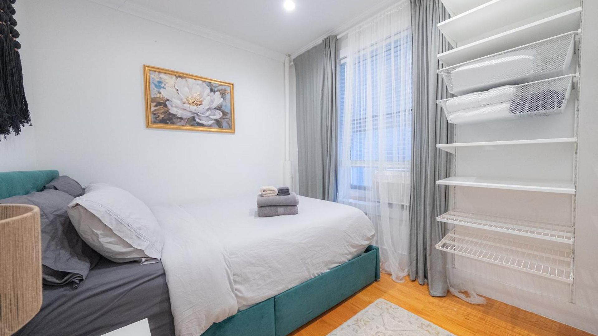 2 Bedroom With Wd Near Park *