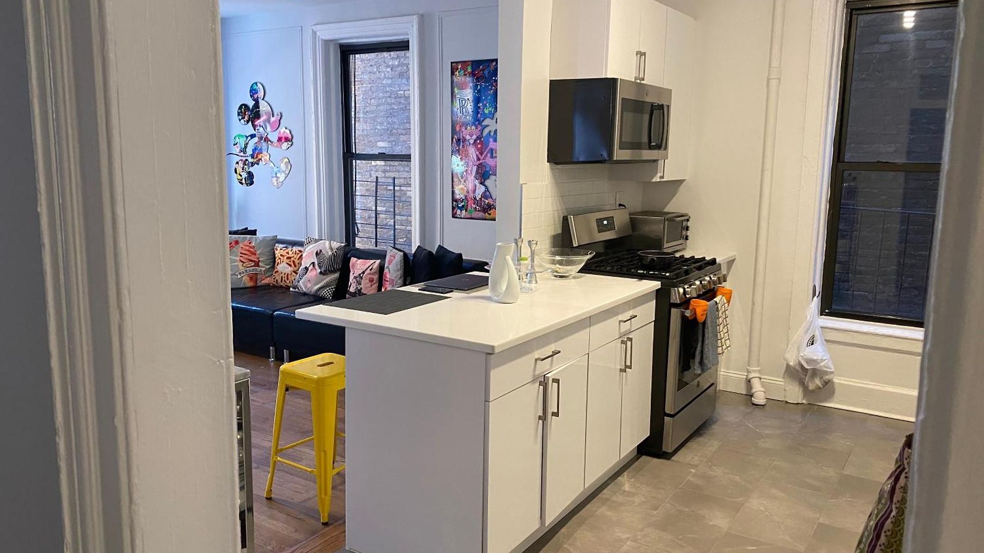Large Nyc 3 Bedroom Perfect For Families *