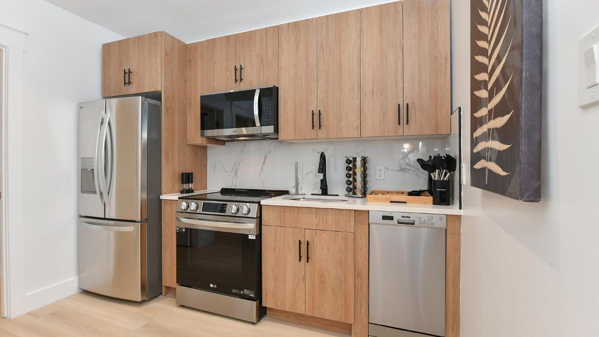 Harborfront 3br-2 Bath In Fidi