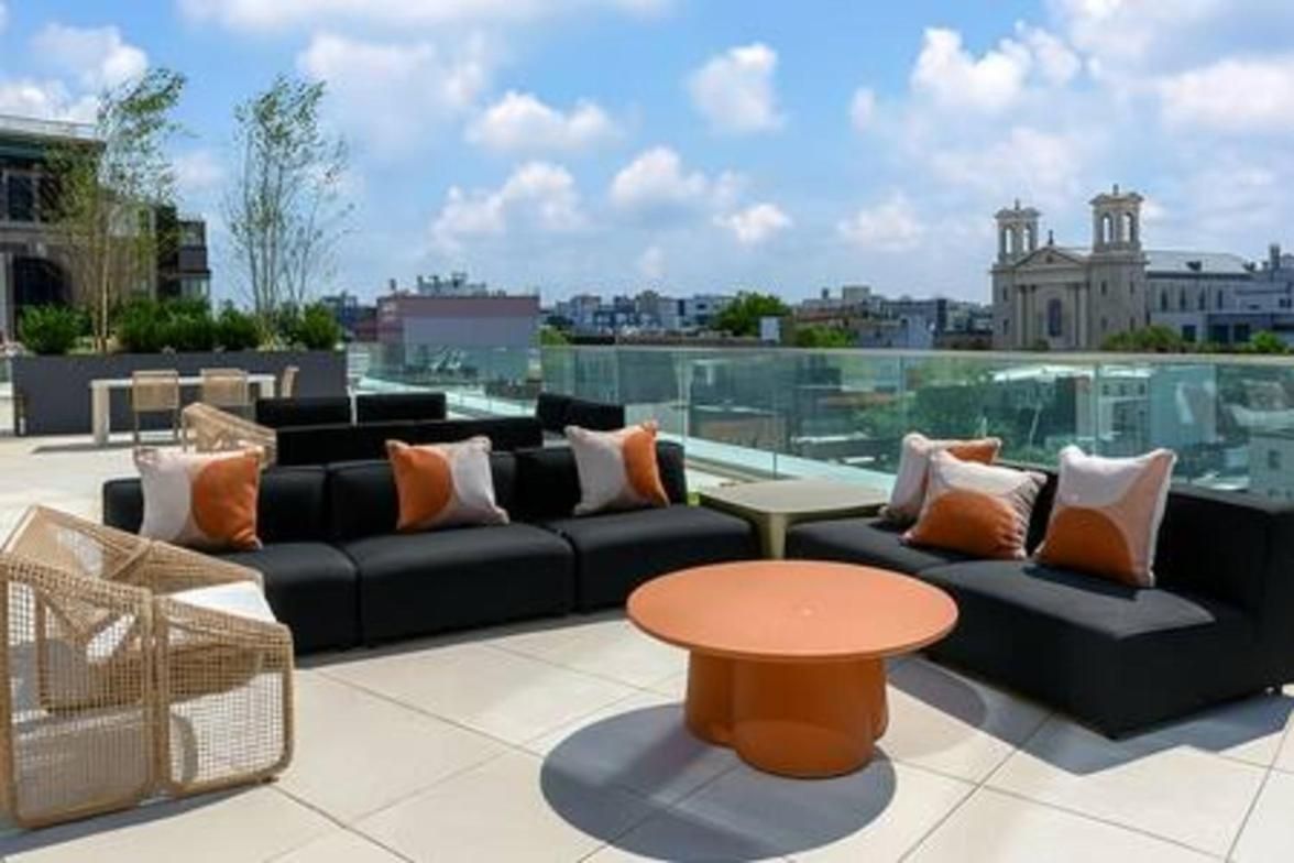 Modern 1br At The Axel Full Amenities Apartment New York