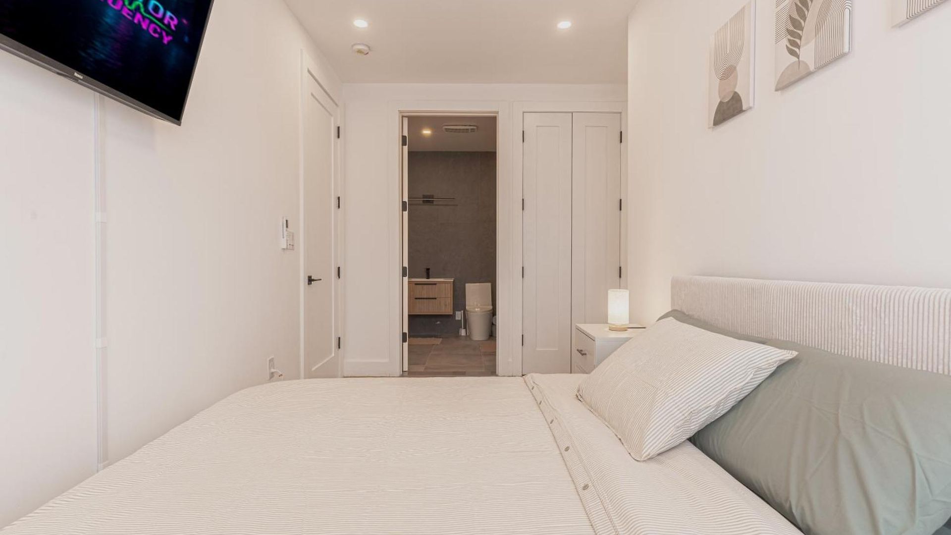 Spacious And Stylish 2bd With Washer Near Train New York