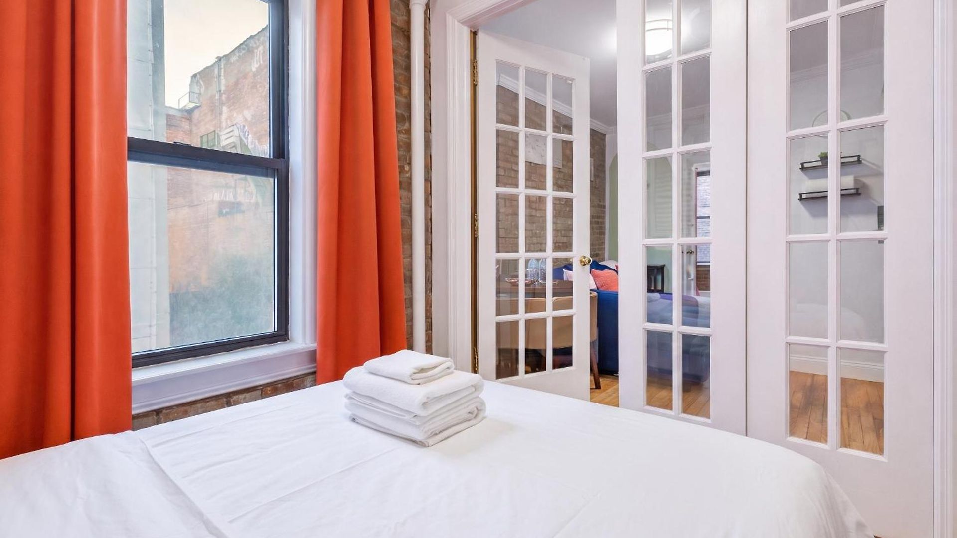2 Bd Stylish Getaway In Lower Manhattan New York