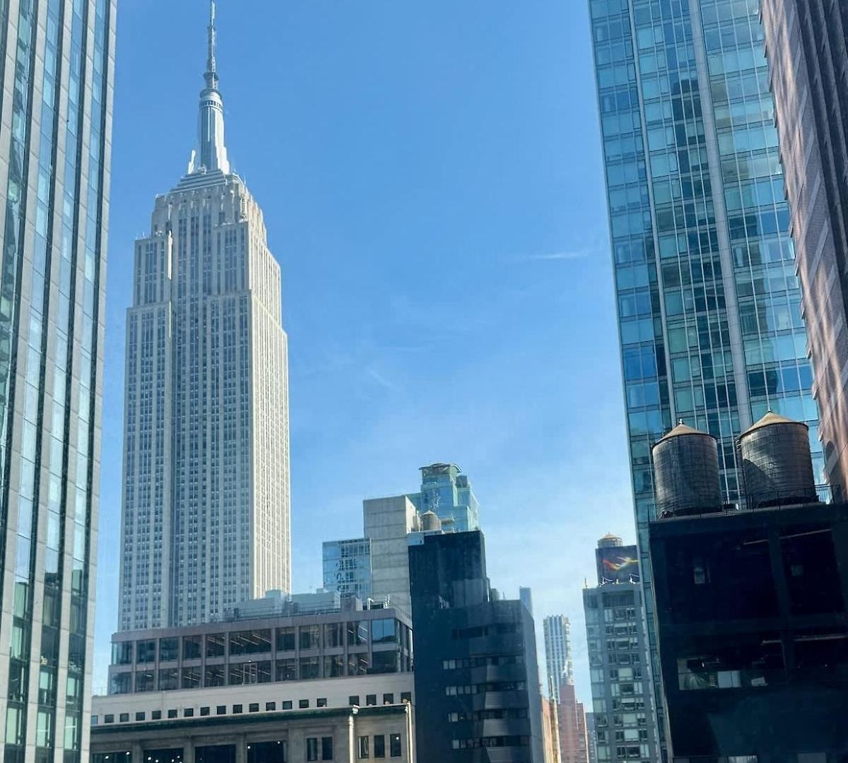 Pied-a-terre In The Sky * New York