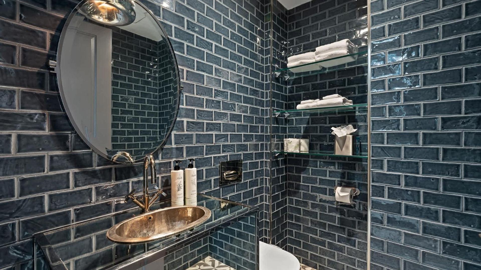 Apartment Rove Travel - Marmara Place 1801 - Modern New York