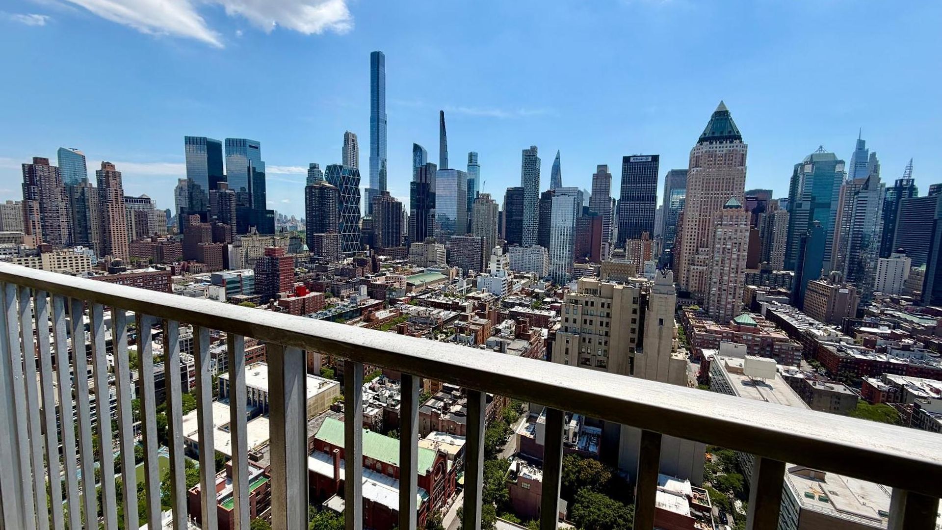 Apartment Midtown High Floor Stunning Panoramic View Corner 2br *