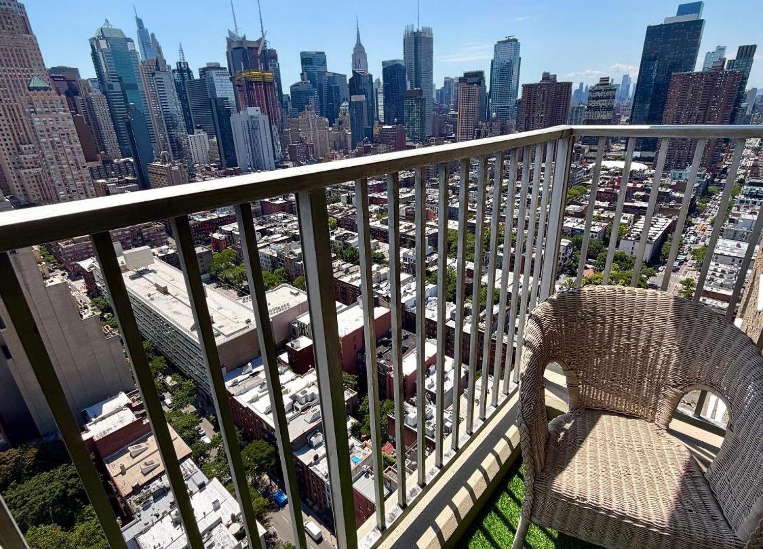 Midtown High Floor Stunning Panoramic View Corner 2br * New York