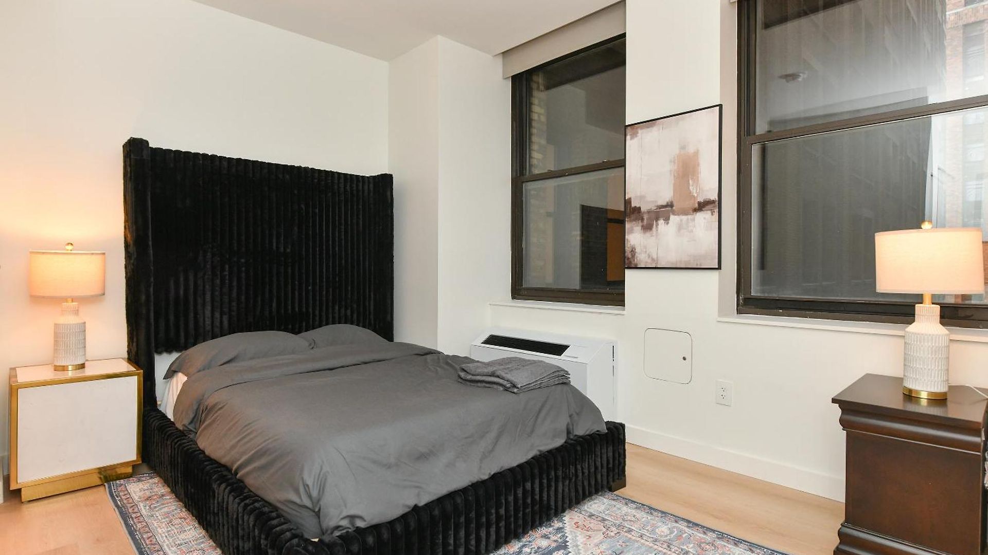 Apartment Urban Escape Bright 2br 2ba In Fidi New York