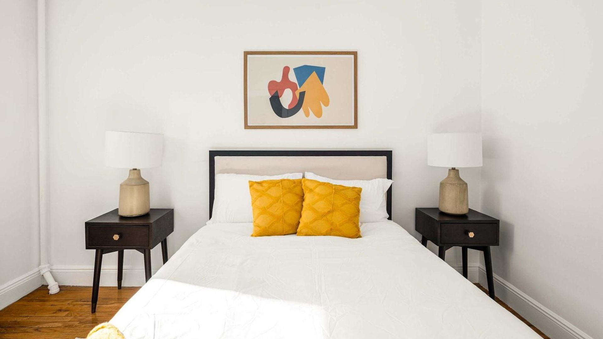 Williamsburg Gardens 3br Floor-through Unit With Private Yard Apartment New York