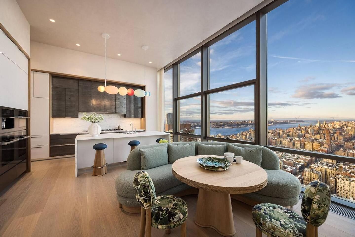 The Tower 4 Bedroom Views Of Park New York