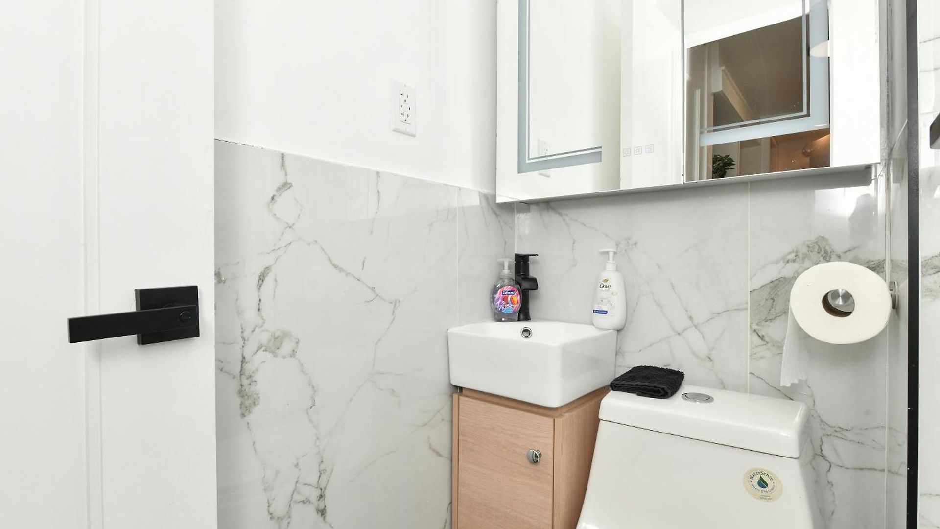 Apartment Elegant 2 Bedroom Retreat Near Park New York