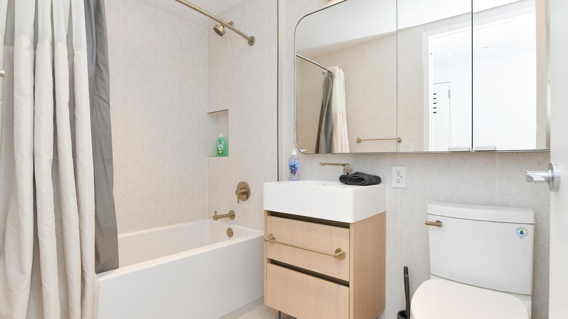 Luxury In Downtown Manhattan Skyline Views Apartment New York