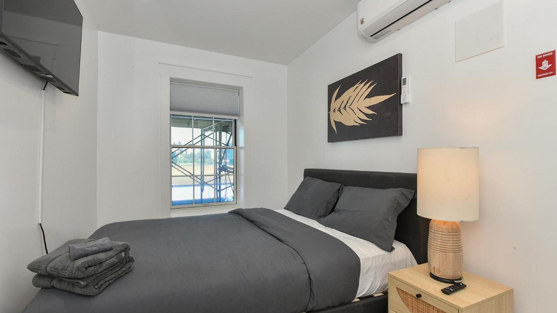 Apartment Harborfront 3br-2 Bath In Fidi *