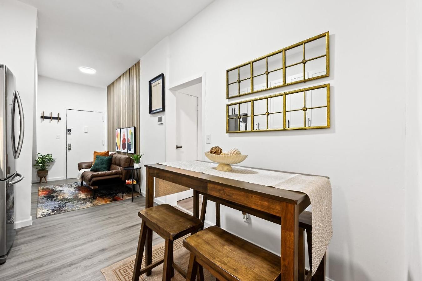 Apartment Sleek 2br In Times Square *